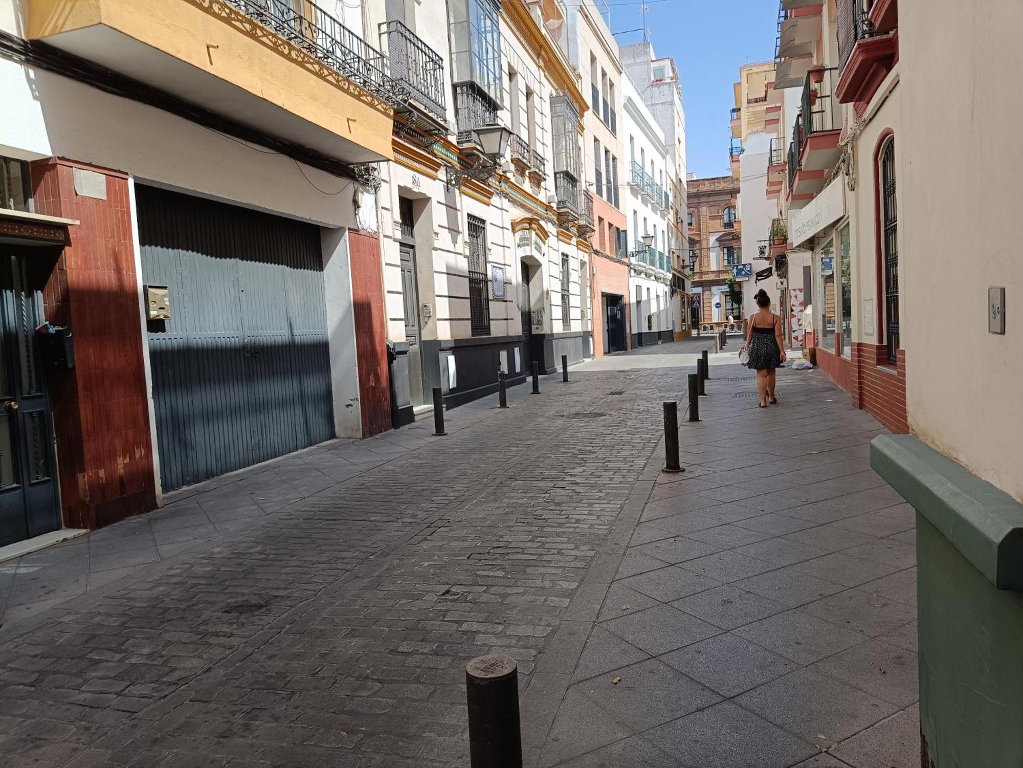Apartamentos Luxury Puente De Triana Sevilha Exterior foto