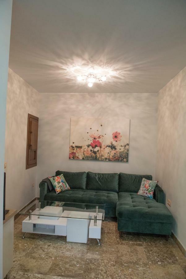 Apartamentos Luxury Puente De Triana Sevilha Exterior foto