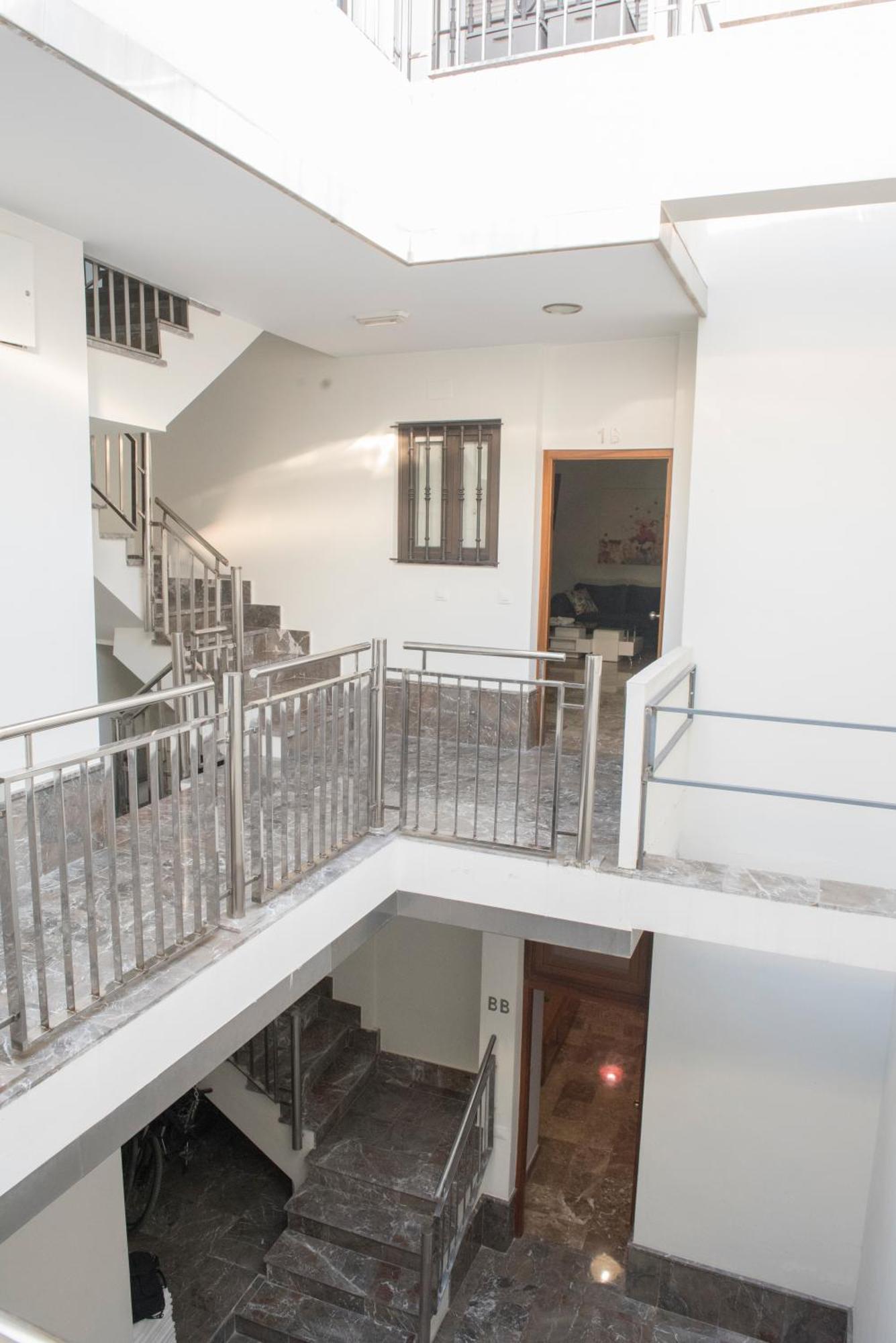 Apartamentos Luxury Puente De Triana Sevilha Exterior foto